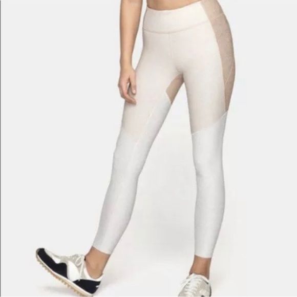OV | Outdoor Voices Oatmeal Color-blocked Leggings Size Medium - Picture 1 of 6